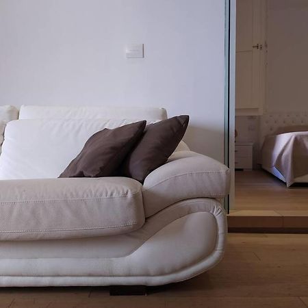 Casa Bianca - Luxury With Balcony In The City Centre Taormina Ngoại thất bức ảnh