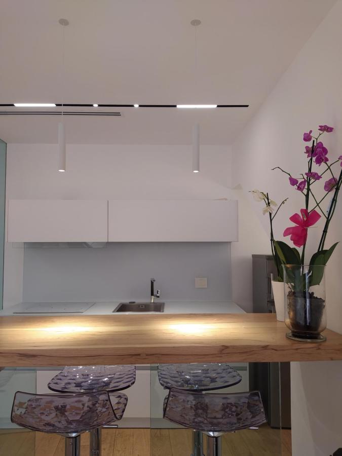 Casa Bianca - Luxury With Balcony In The City Centre Taormina Ngoại thất bức ảnh